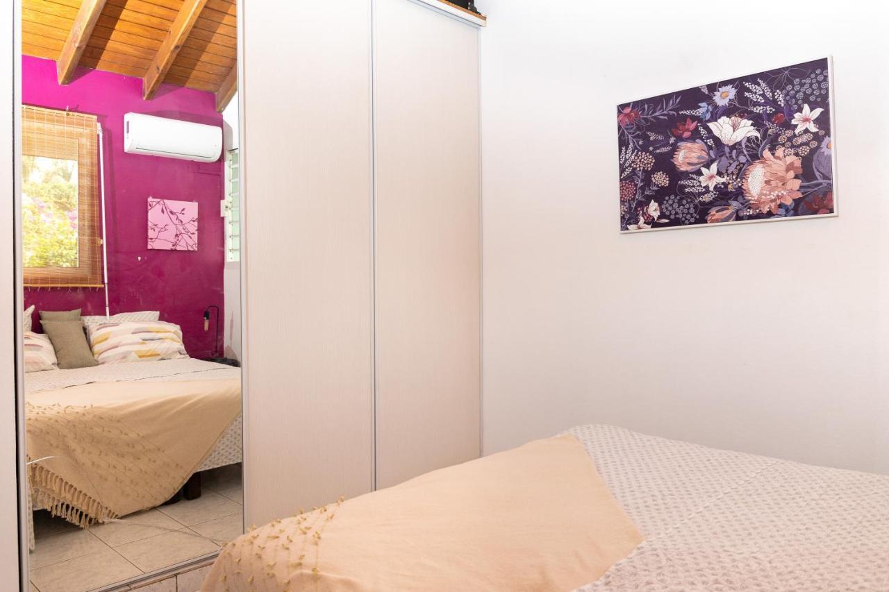 Villa L'Artist En Bord De Mer Avec Piscine Privee Sainte-Rose Kültér fotó