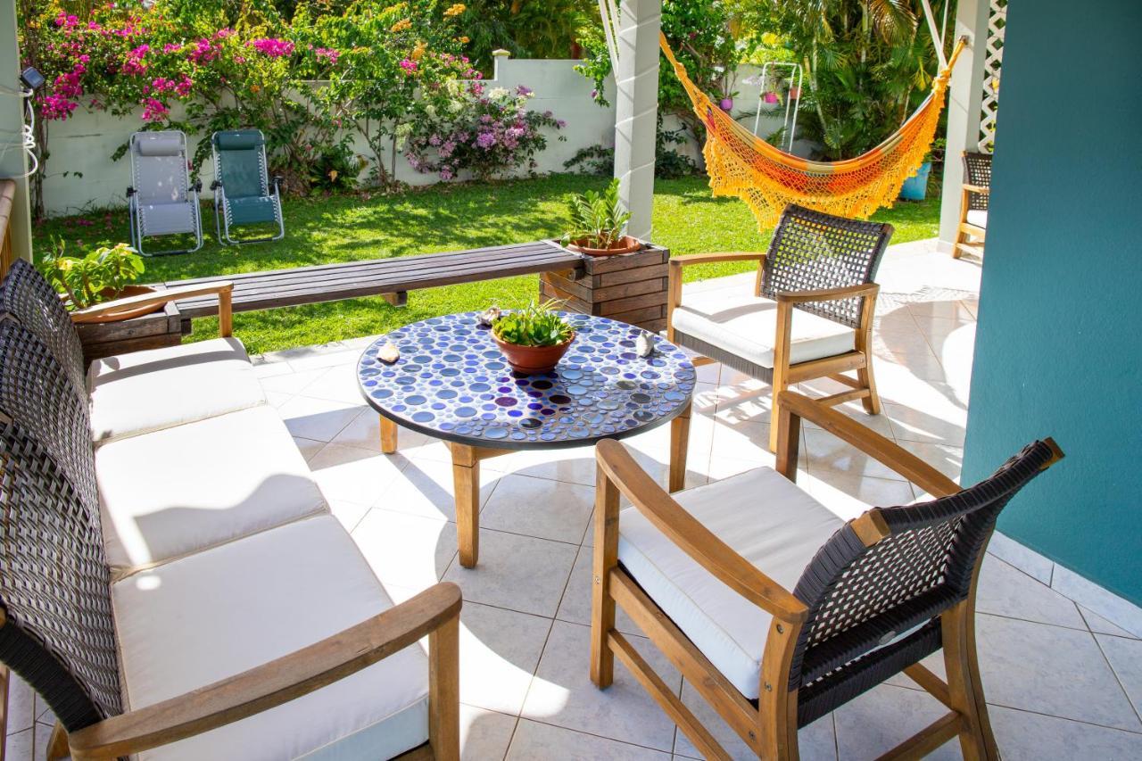 Villa L'Artist En Bord De Mer Avec Piscine Privee Sainte-Rose Kültér fotó