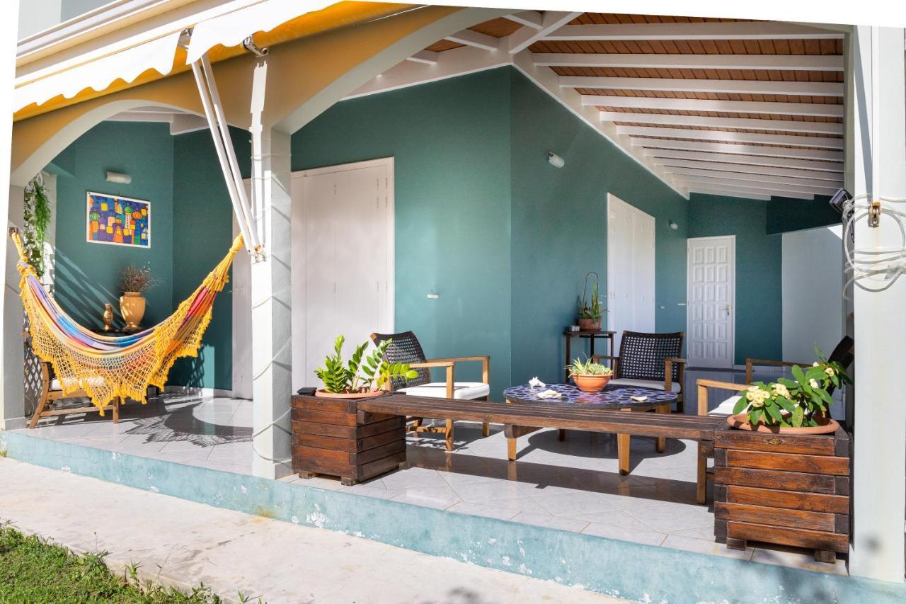Villa L'Artist En Bord De Mer Avec Piscine Privee Sainte-Rose Kültér fotó