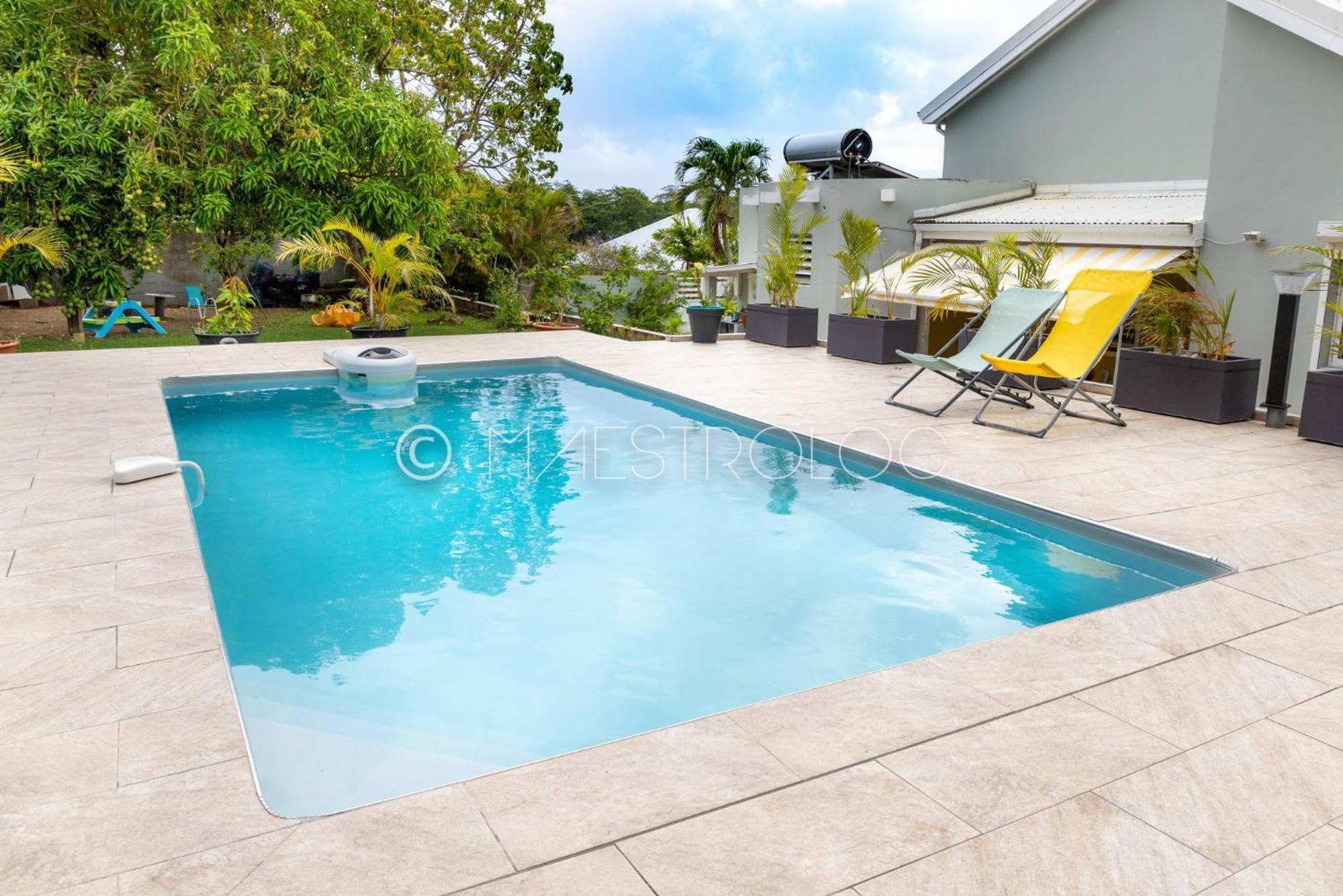 Villa L'Artist En Bord De Mer Avec Piscine Privee Sainte-Rose Kültér fotó