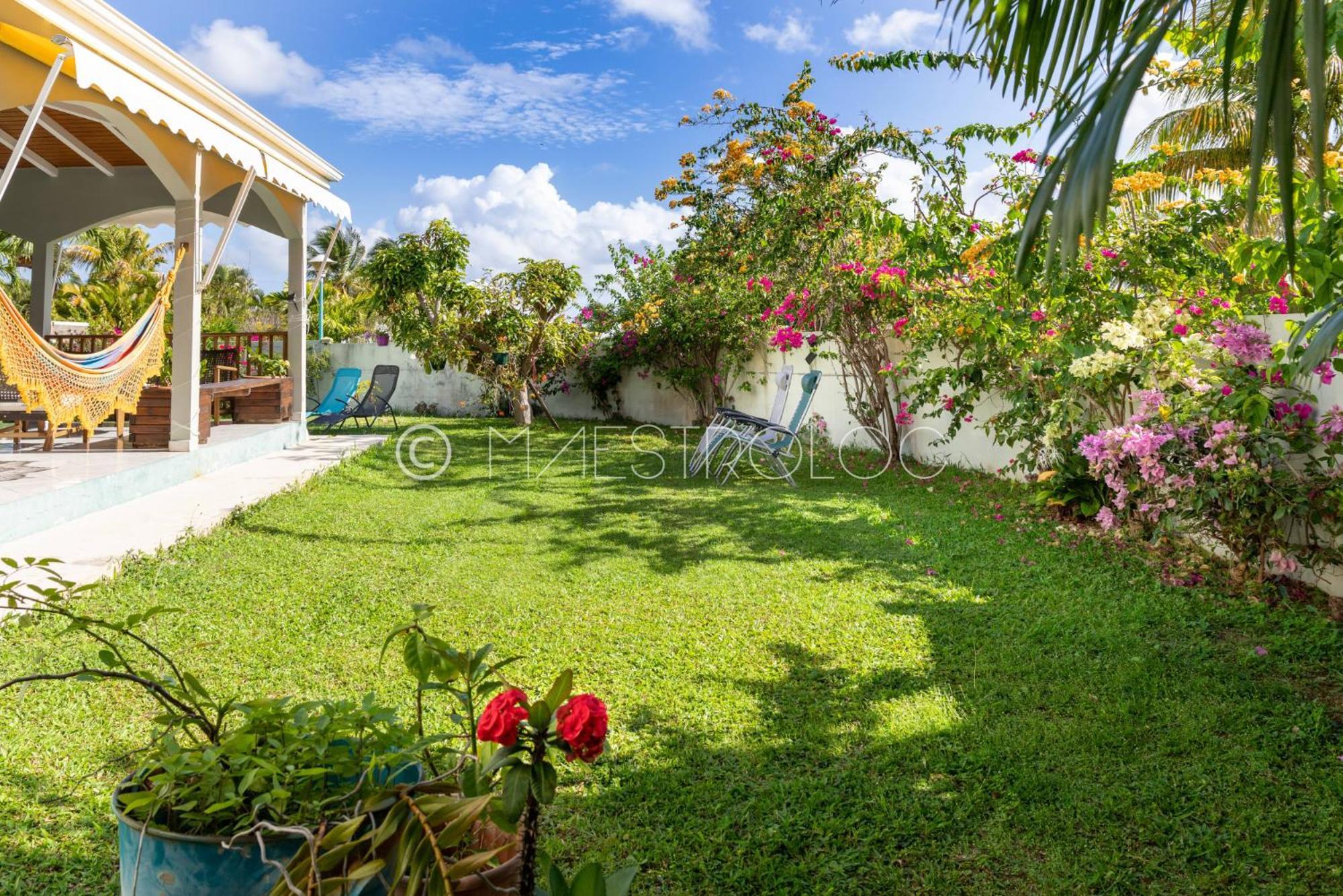 Villa L'Artist En Bord De Mer Avec Piscine Privee Sainte-Rose Kültér fotó